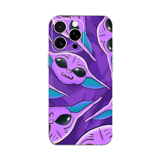 Happy Alien Fills Mobile Phone Skin