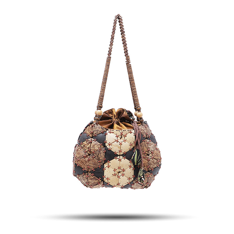 Pointing Sextet Tumid Coconut Shell Bag
